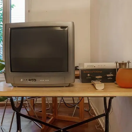 Modern Flat - Montmartre / Sacre-coeur Parijs